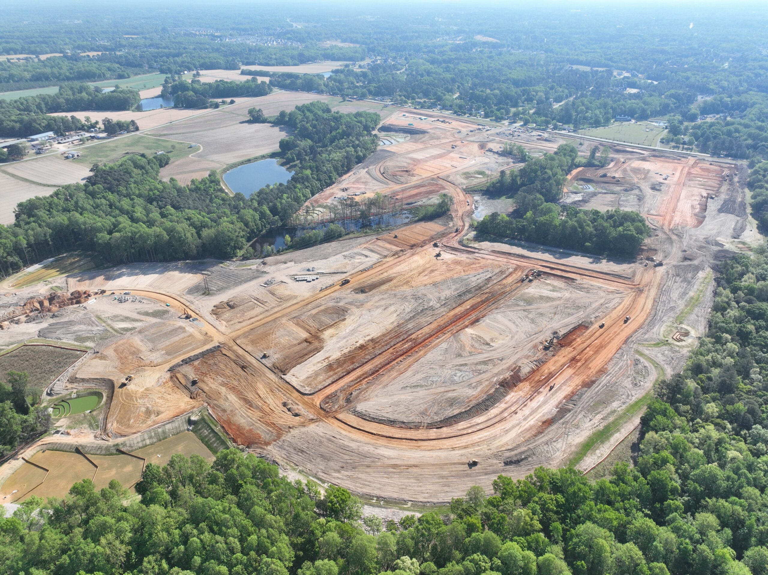 DJI Fly 20260415 093446 643 1776275284371 foto a escala